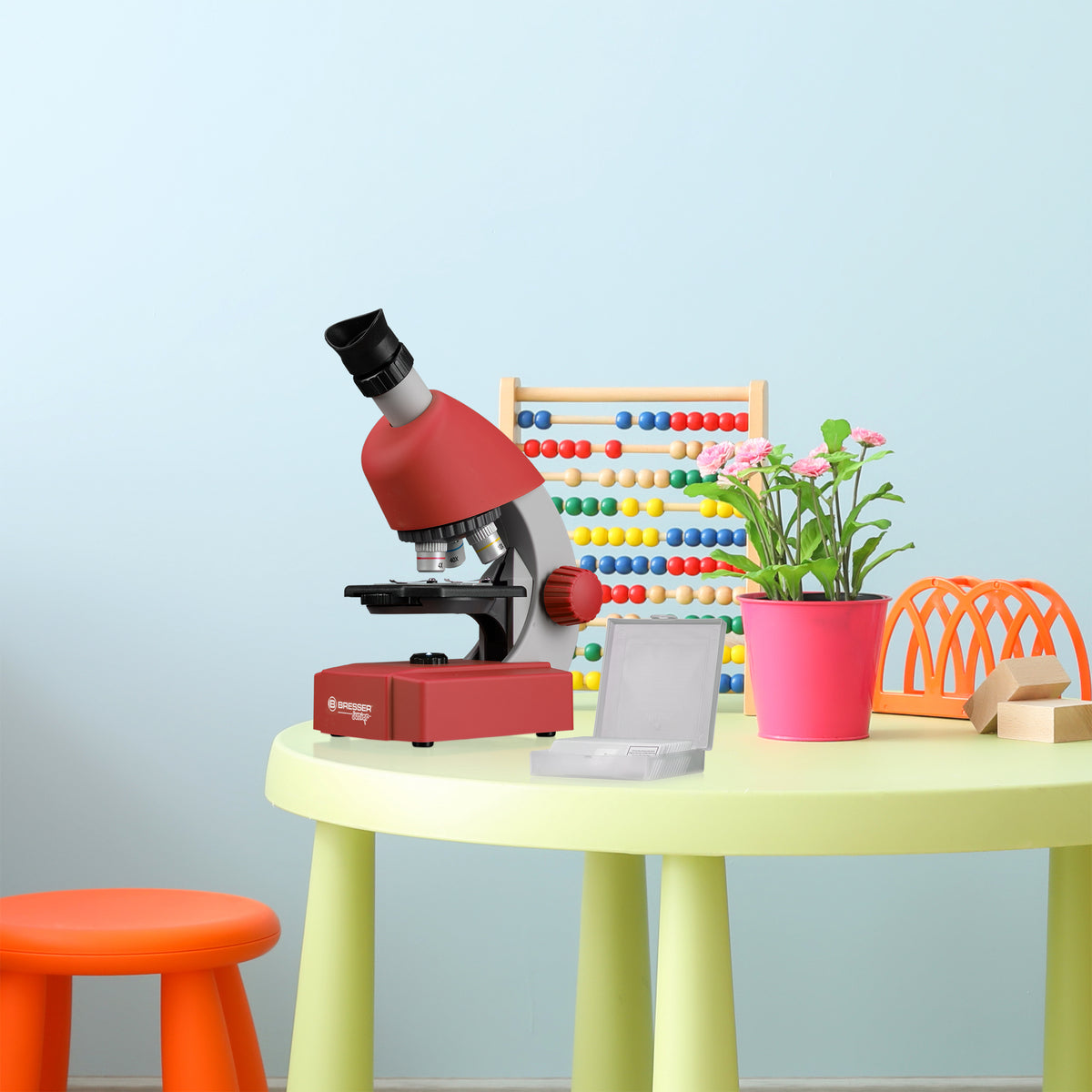 BRESSER JUNIOR 40x-640x Microscope - Red